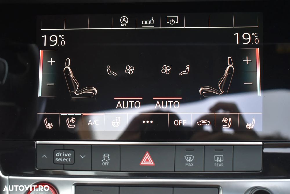 Audi S6 Avant 3.0 TDI quattro Tiptronic - 25