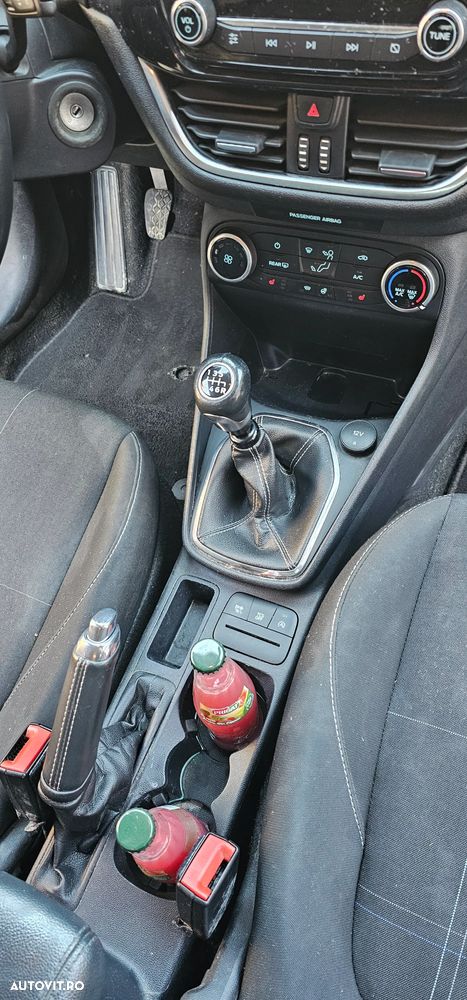 Ford Fiesta 1.1 Trend - 10