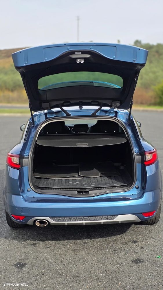 Renault Mégane Sport Tourer 1.5 dCi GT Line - 29