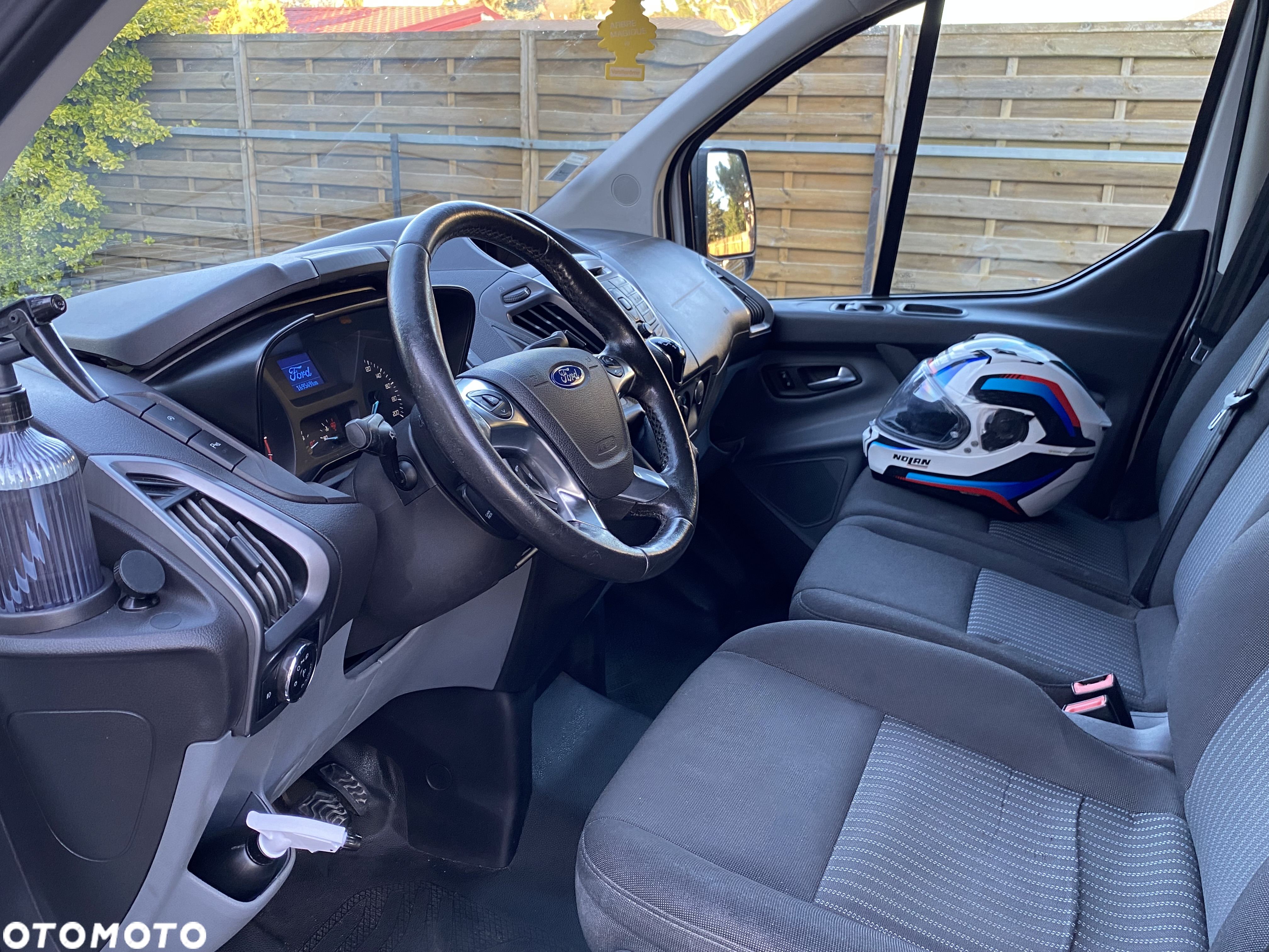 Ford Transit Custom 290 L1H1 Limited - 14