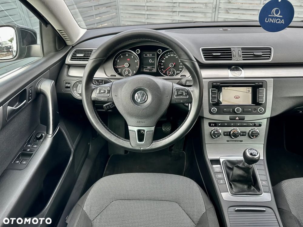 Volkswagen Passat 1.8 TSI Comfortline - 6