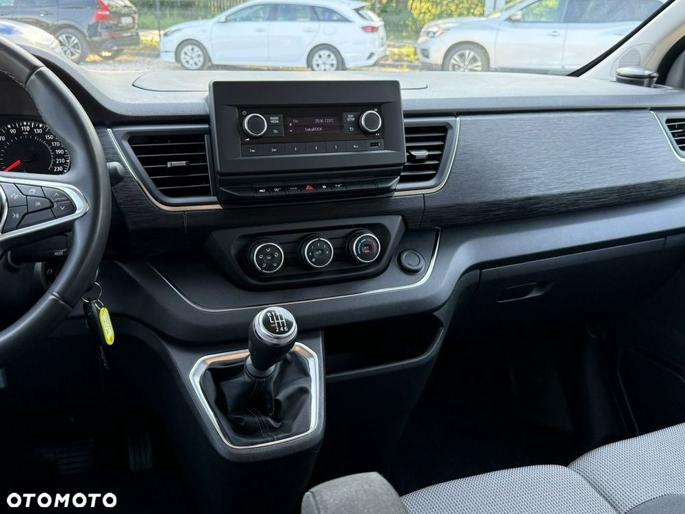 Renault Trafic - 24