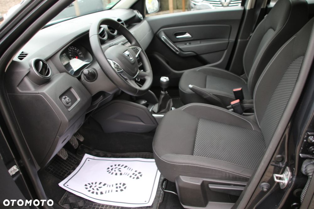 Dacia Duster 1.6 SCe Comfort - 11