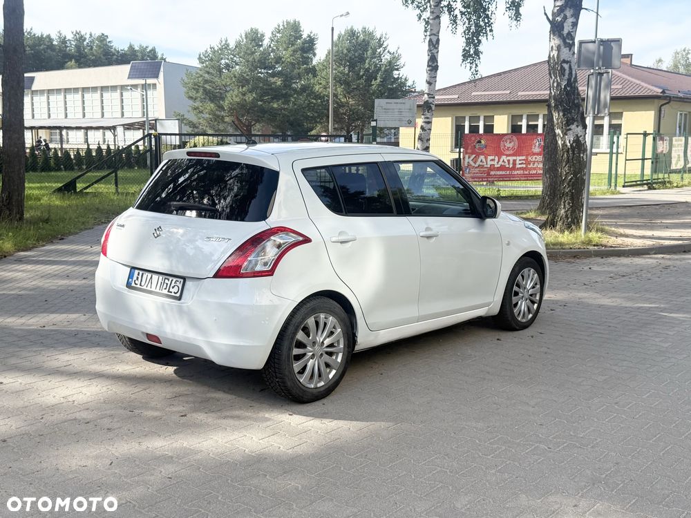 Suzuki Swift - 3