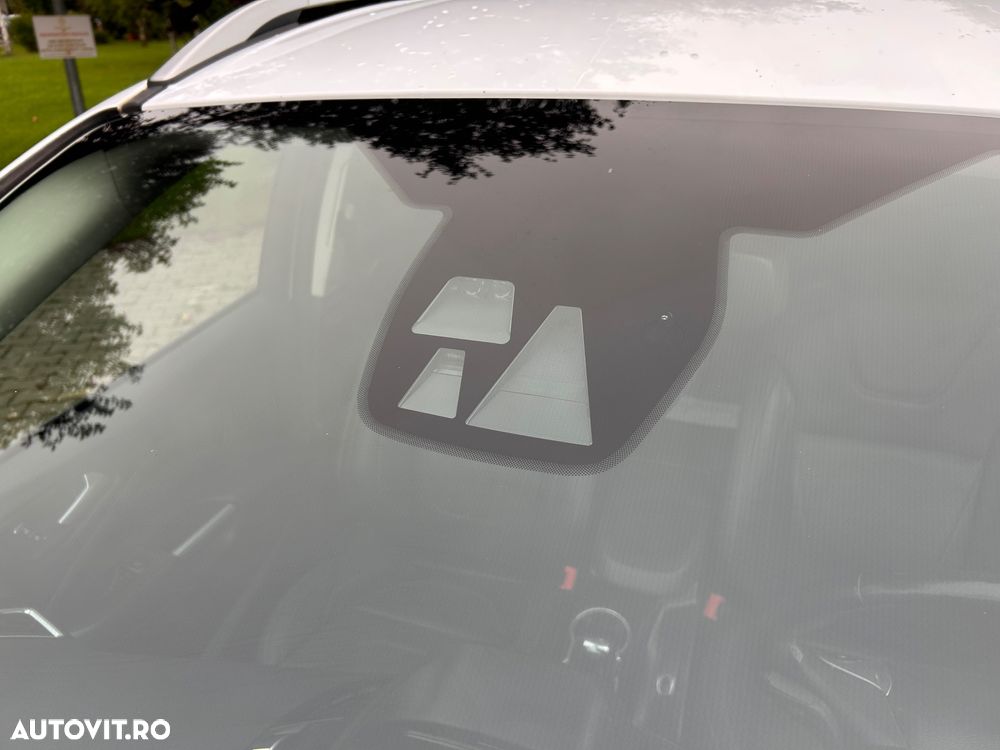 Ford Kuga 2.0 TDCi 4x4 Aut. ST-Line - 8