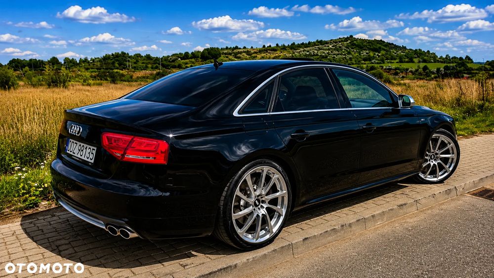 Audi S8 Plus 4.0 TFSI Quattro - 4