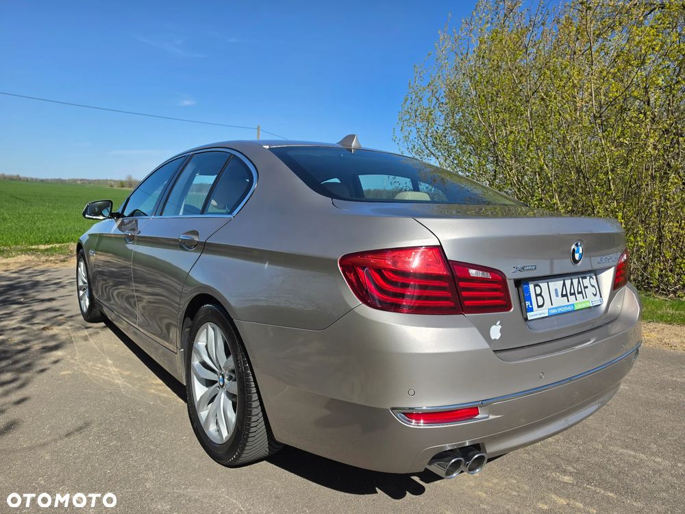 BMW Seria 5 520d xDrive - 7