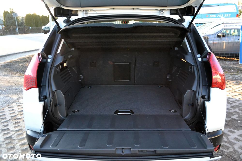 Peugeot 3008 HDi FAP 160 Automatik Business-Line - 13