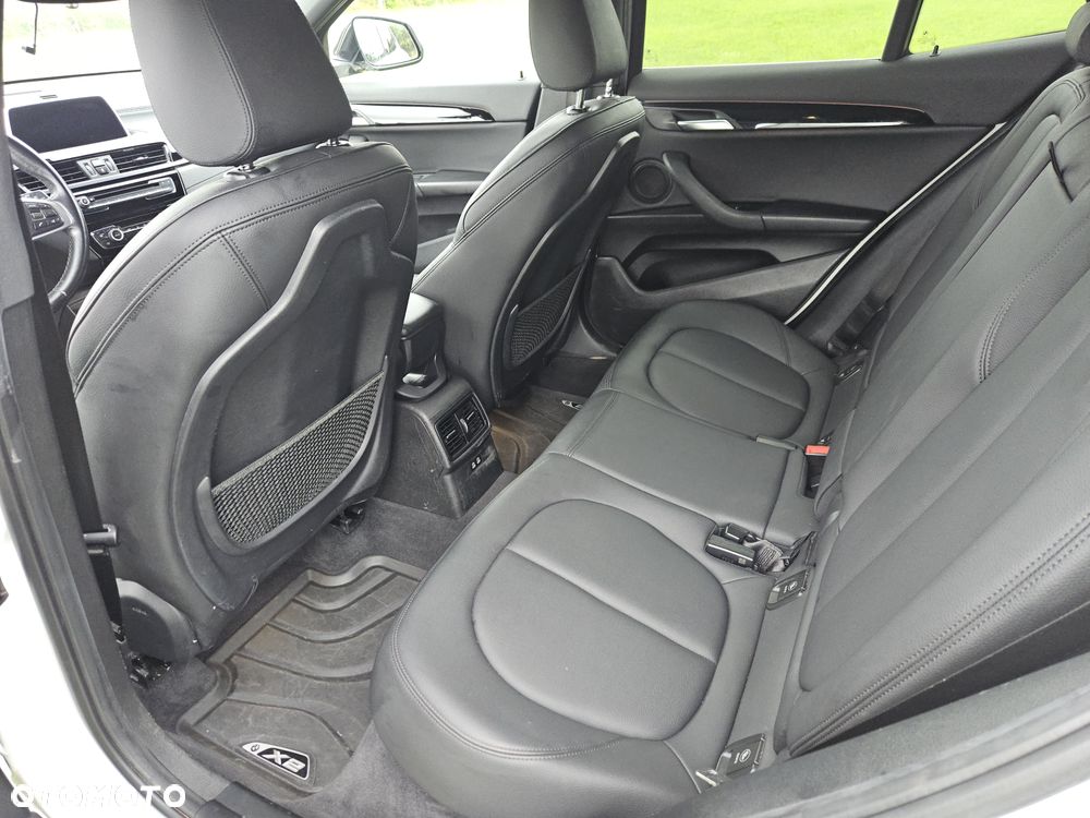 BMW X2 - 10