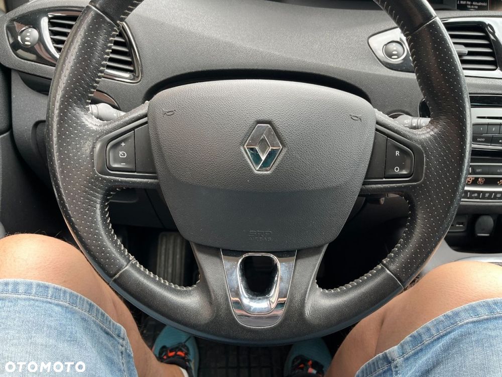Renault Scenic 1.5 dCi Energy Bose EU6 - 16