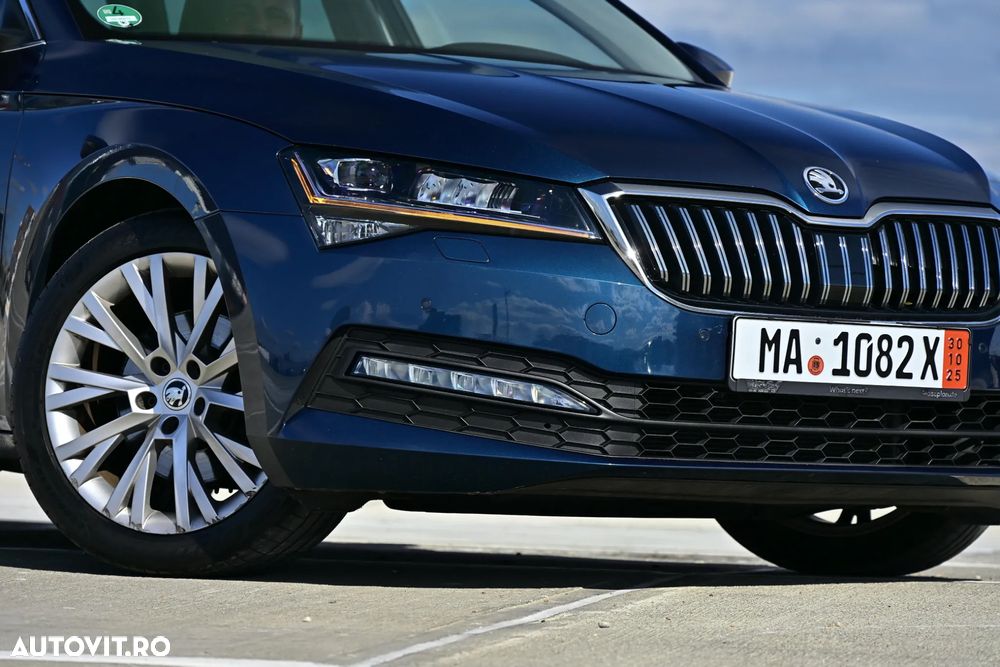 Skoda Superb Combi 2.0 TDI DSG Premium Edition - 5