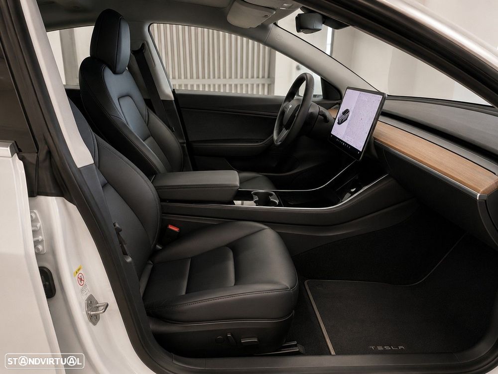 Tesla Model 3 Standard Range Plus RWD - 5