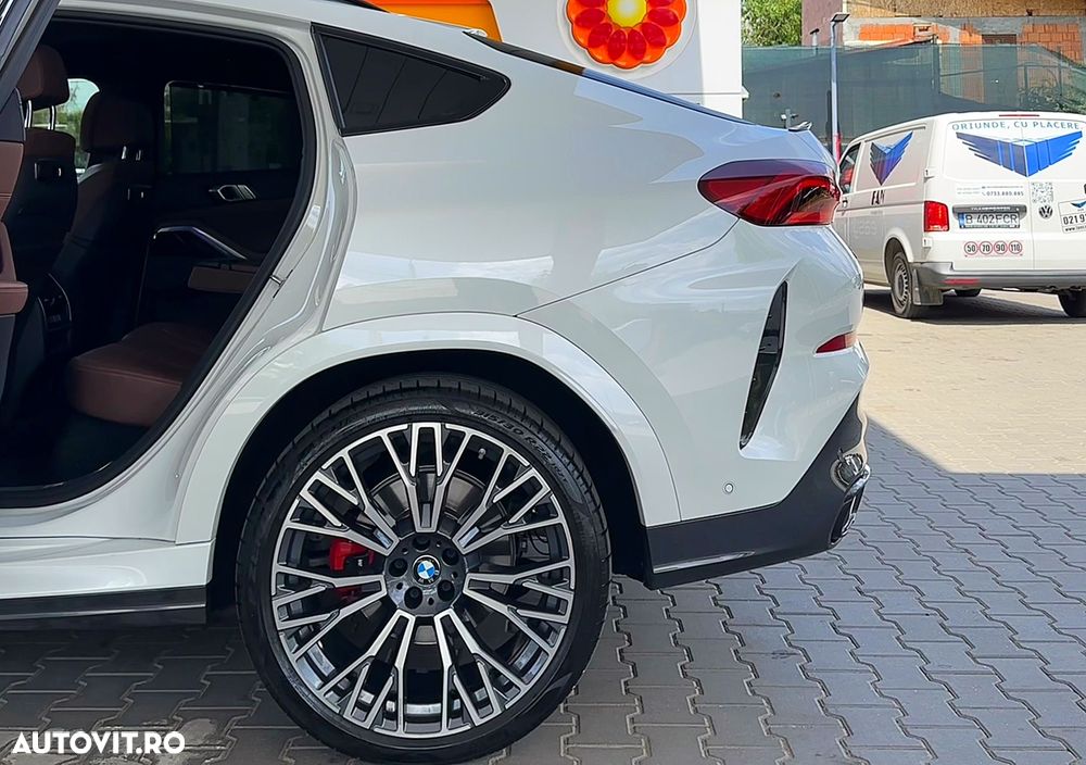 BMW X6 xDrive40i AT MHEV - 10