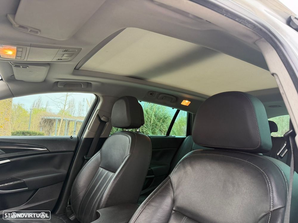 Opel Insignia Sports Tourer 2.0 CDTi Cosmo - 24