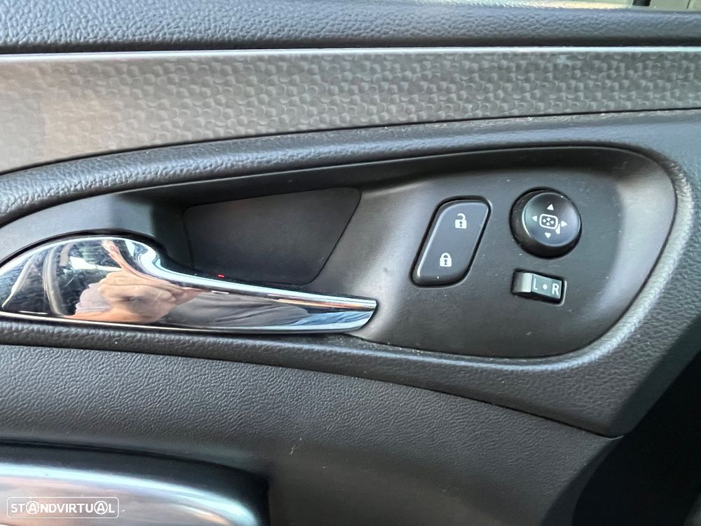 Opel Insignia 2.0 CDTi Executive S/S - 21