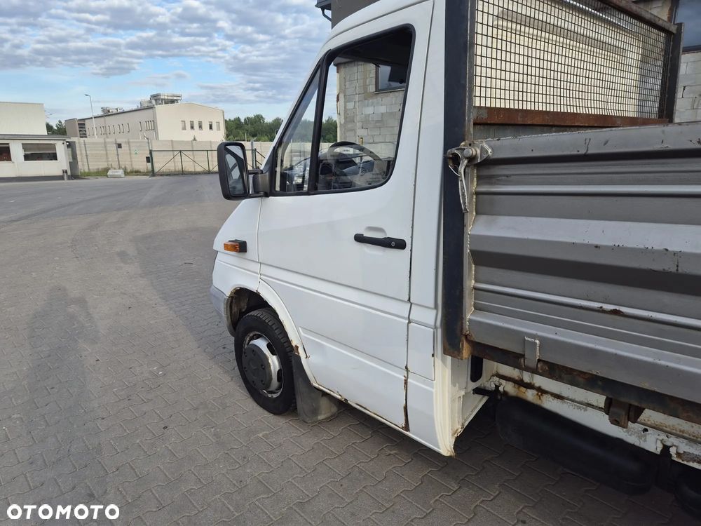 Mercedes-Benz Sprinter 413 - 5