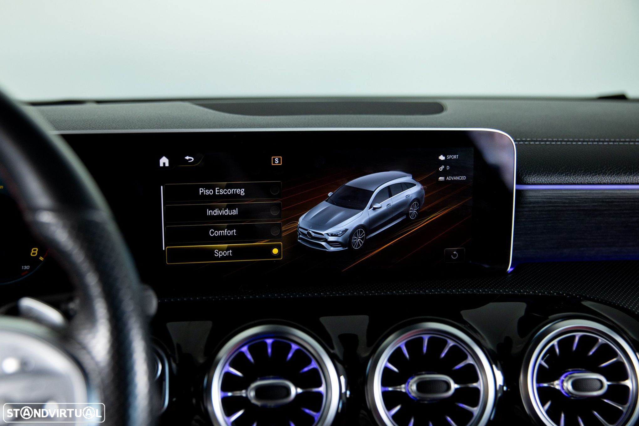 Mercedes-Benz CLA 35 AMG Shooting Brake 4Matic - 36