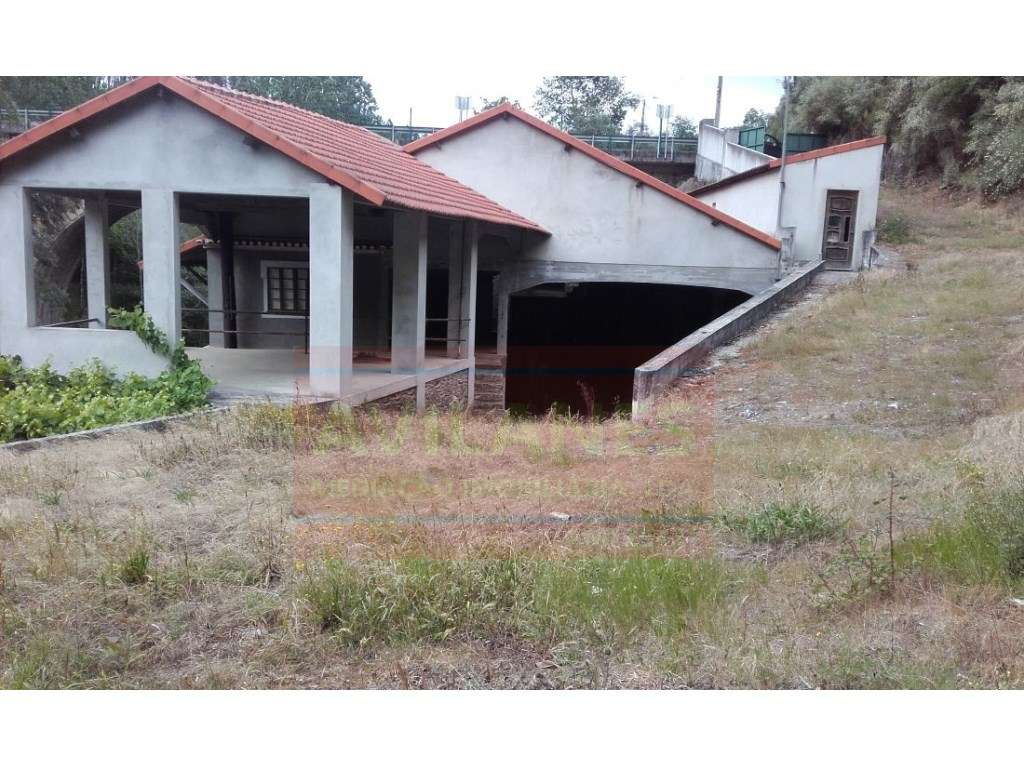 Quinta da Ponte - Grande imagem: 2/17