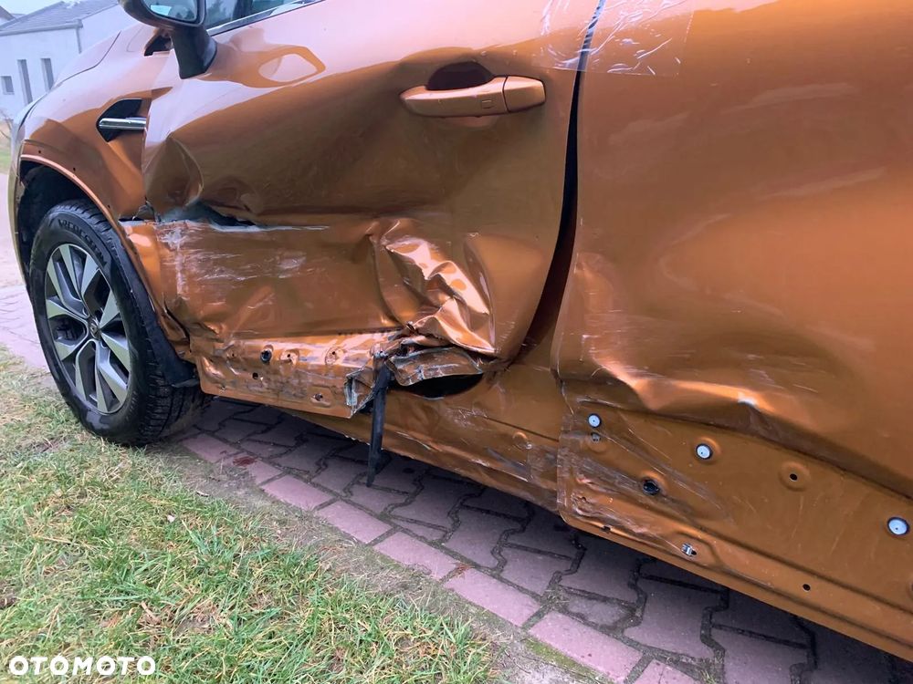 Renault Captur BLUE dCi 115 INTENS - 6