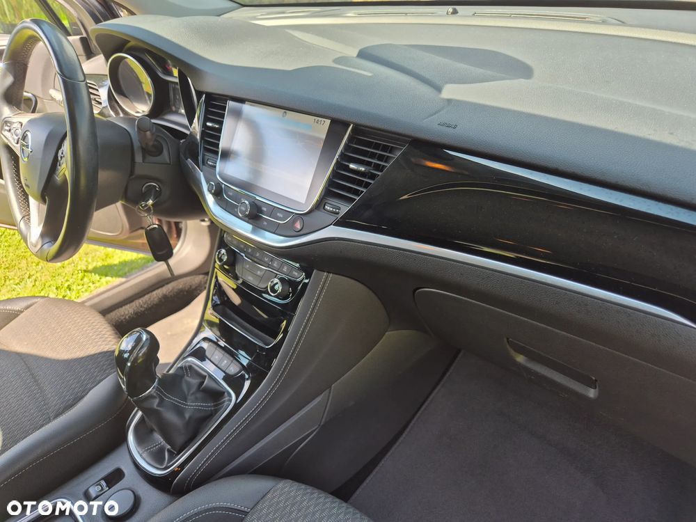 Opel Astra 1.4 Turbo Sports Tourer 120 Jahre - 28