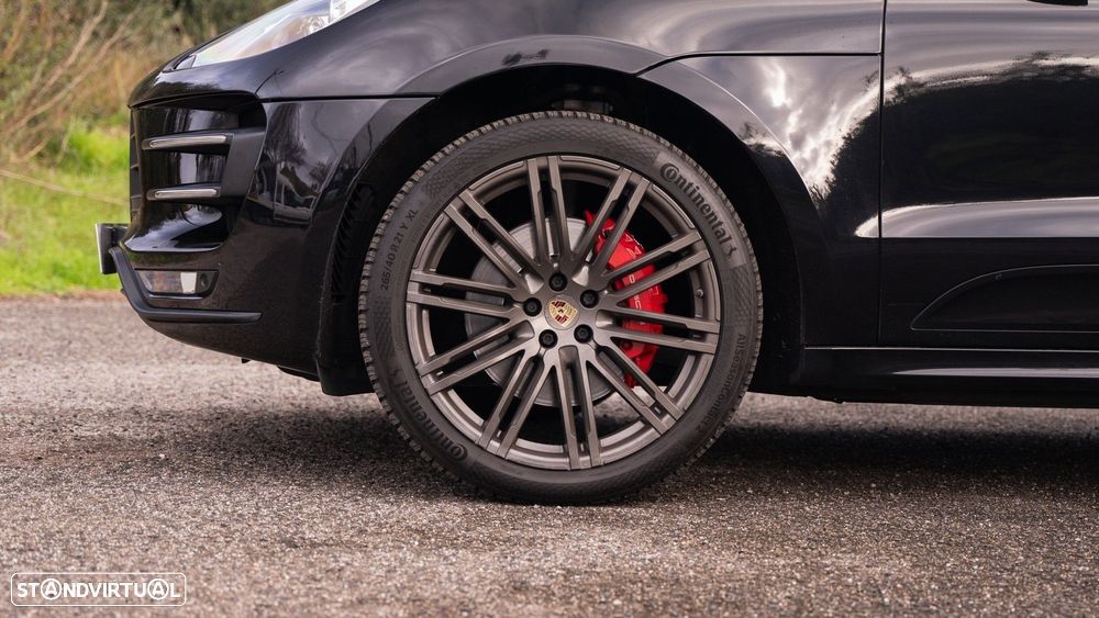 Porsche Macan Turbo PDK - 12