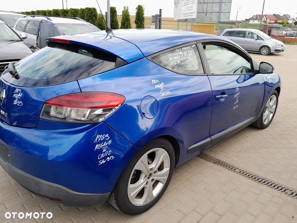 RENAULT MEGANE III COUPE BŁOTNIK PRAWY TYLNY PRAWY TYŁ KOLOR: SAN913