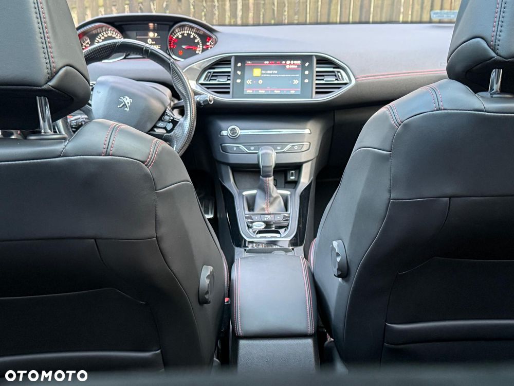 Peugeot 308 PureTech 130 GPF EAT8 Stop & Start GT Pack - 9