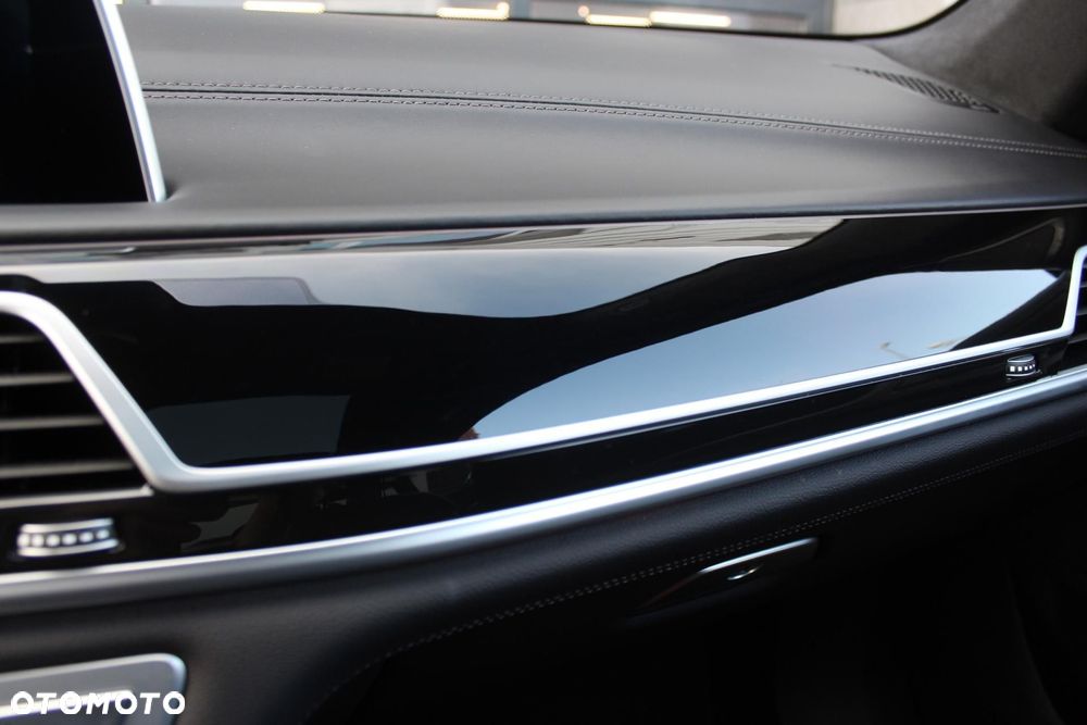 BMW Seria 7 - 15