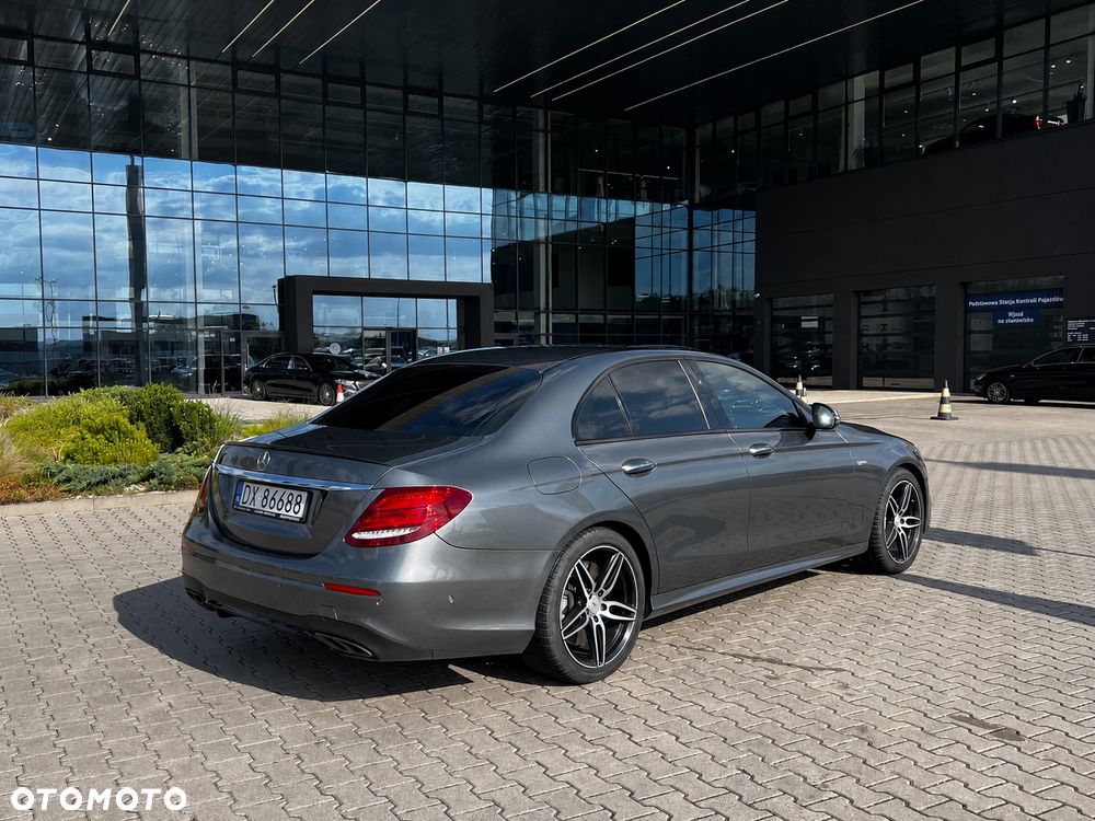 Mercedes-Benz Klasa E 43 AMG 4-Matic - 7