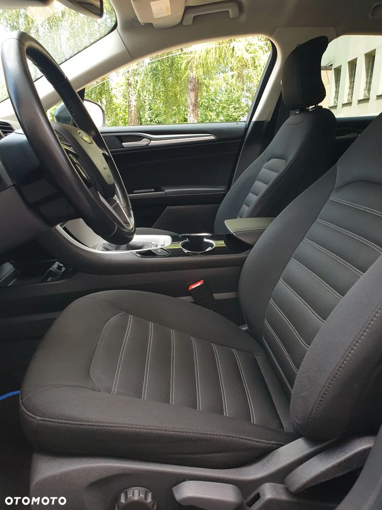 Ford Mondeo 2.0 TDCi Titanium - 23