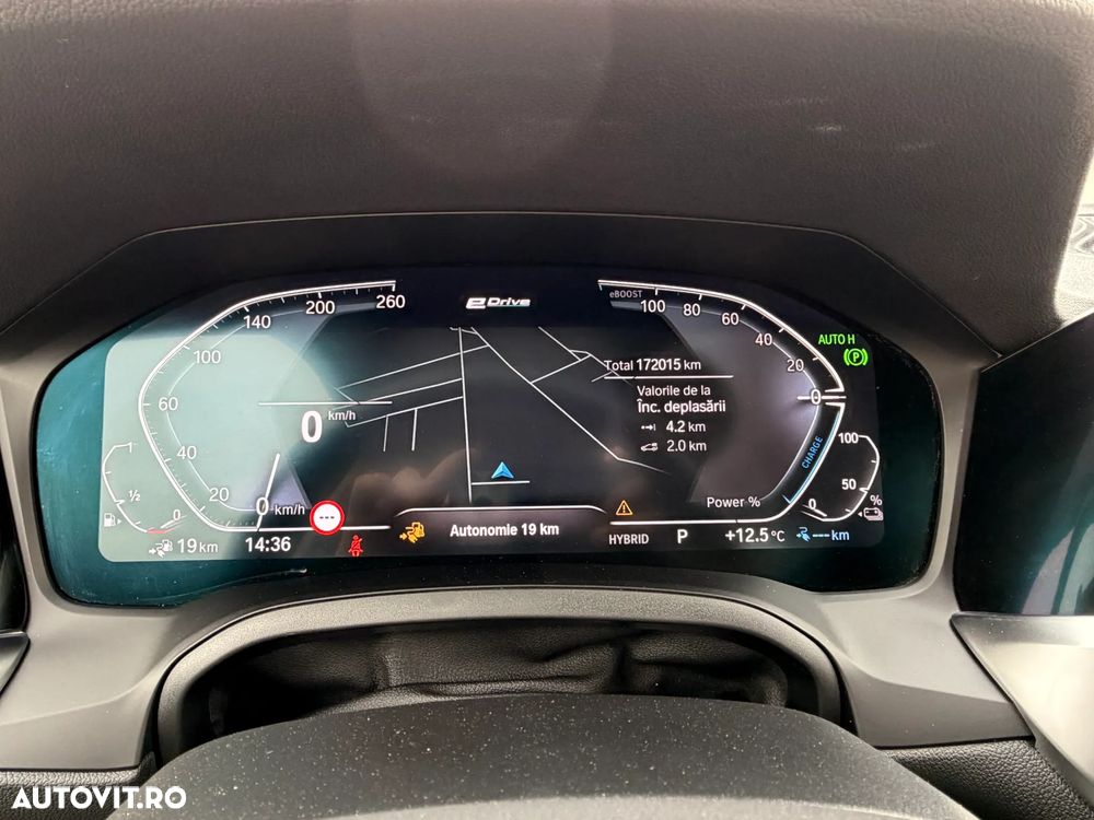 BMW Seria 3 330e Aut. Advantage - 16