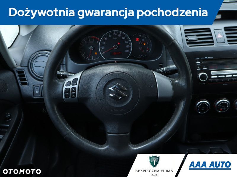Suzuki SX4 - 21