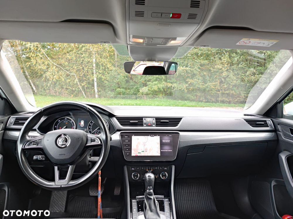 Skoda Superb 2.0 TDI Style DSG - 6