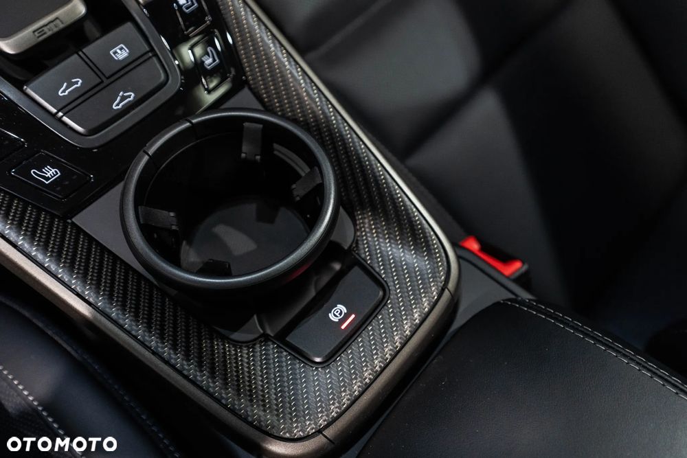 Porsche 911 Turbo S - 31