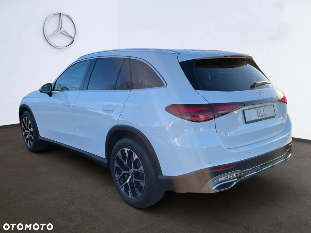Mercedes-Benz GLC 200 d 4Matic 9G-TRONIC Edition Avantgarde - 3