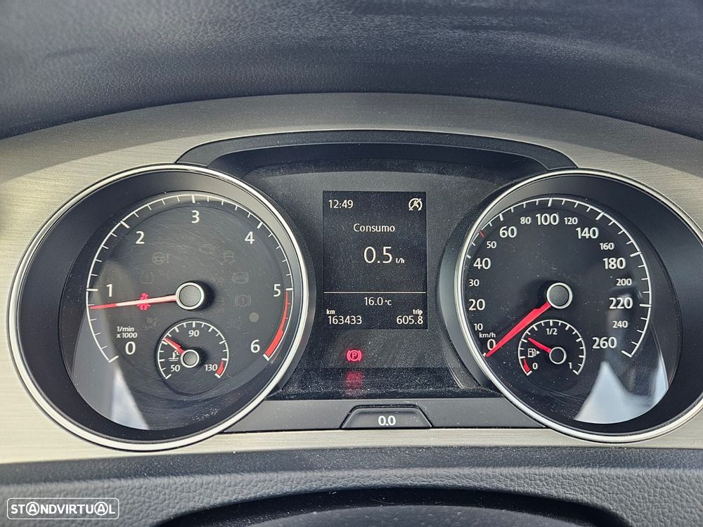 VW Golf Variant 1.6 TDi Confortline - 26