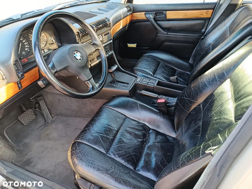 BMW Seria 7 - 10