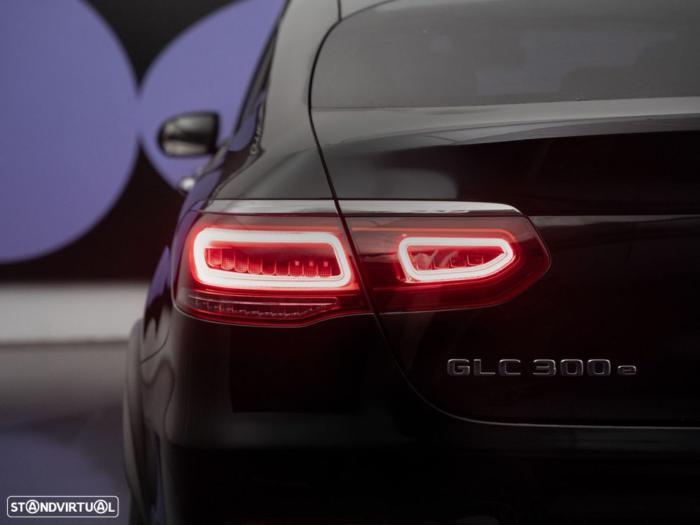 Mercedes-Benz GLC 300 e Coupé 4Matic - 10