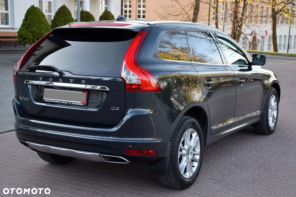 Volvo XC 60 D4 Geartronic Summum - 14