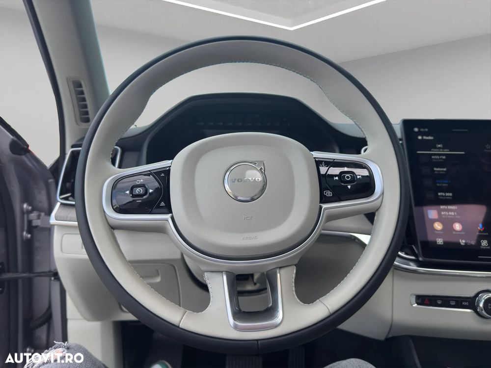 Volvo XC 90 - 10