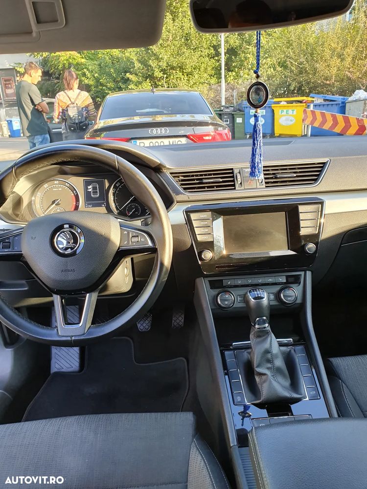 Skoda Superb Combi 1.4 TSI Ambition - 8