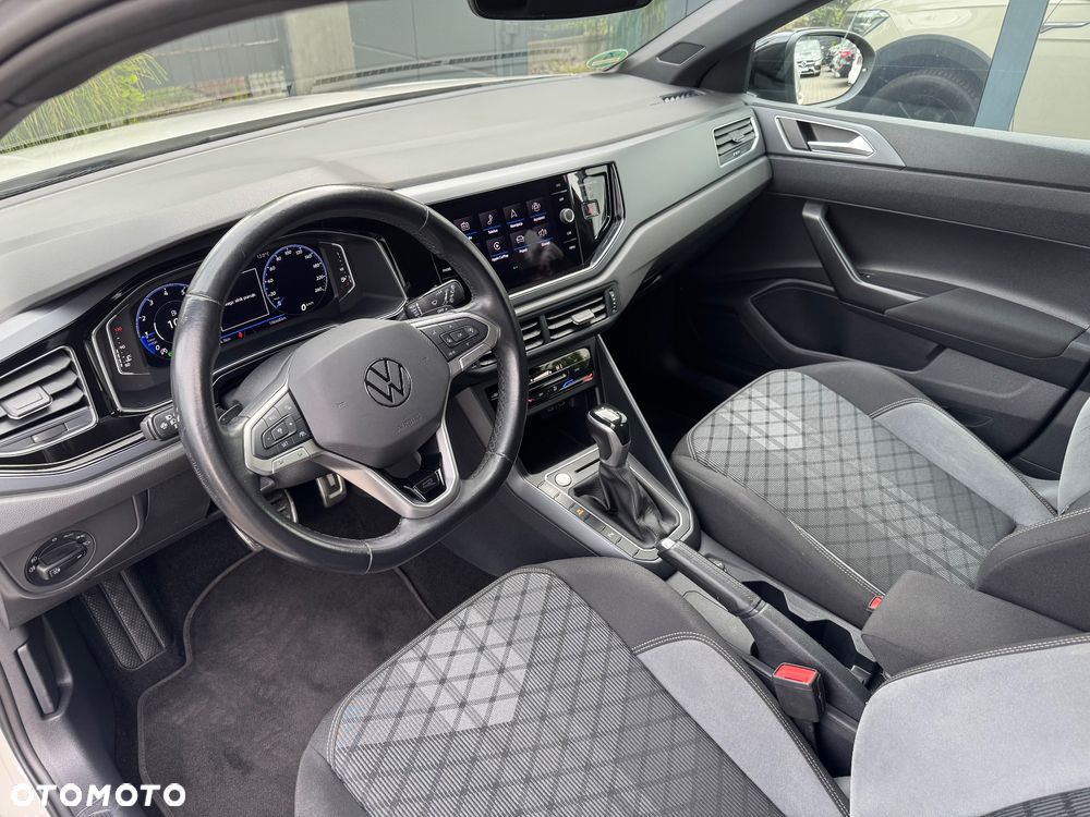 Volkswagen Taigo 1.0 TSI OPF DSG R-Line - 15