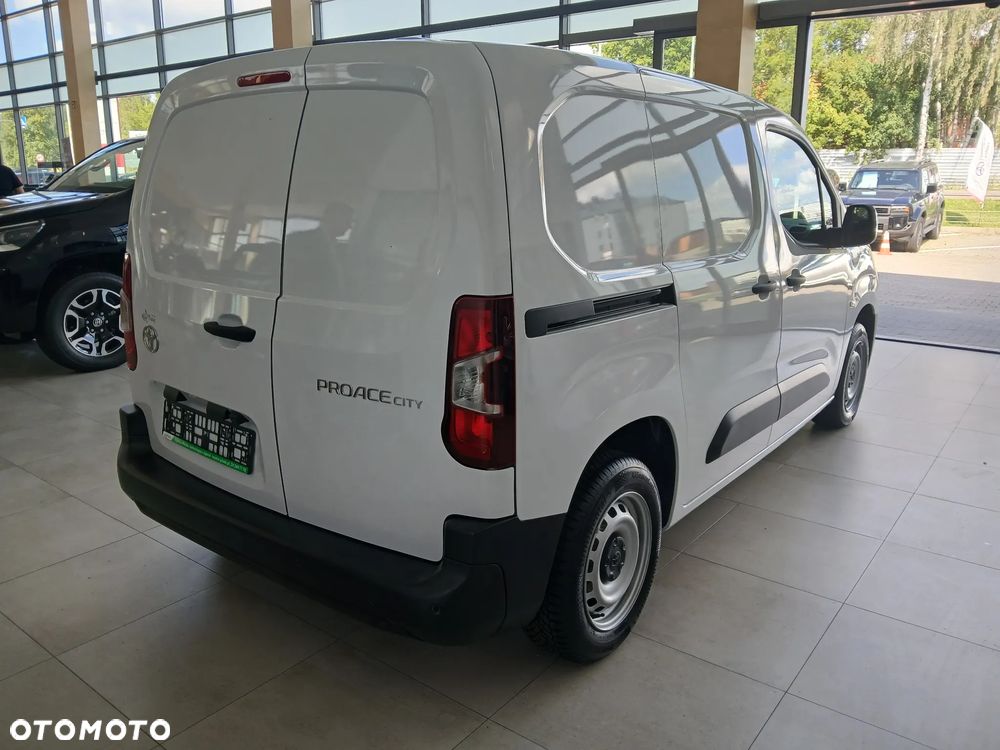Toyota PROACE CITY LONG VAN z zabudową izotermiczną - 10