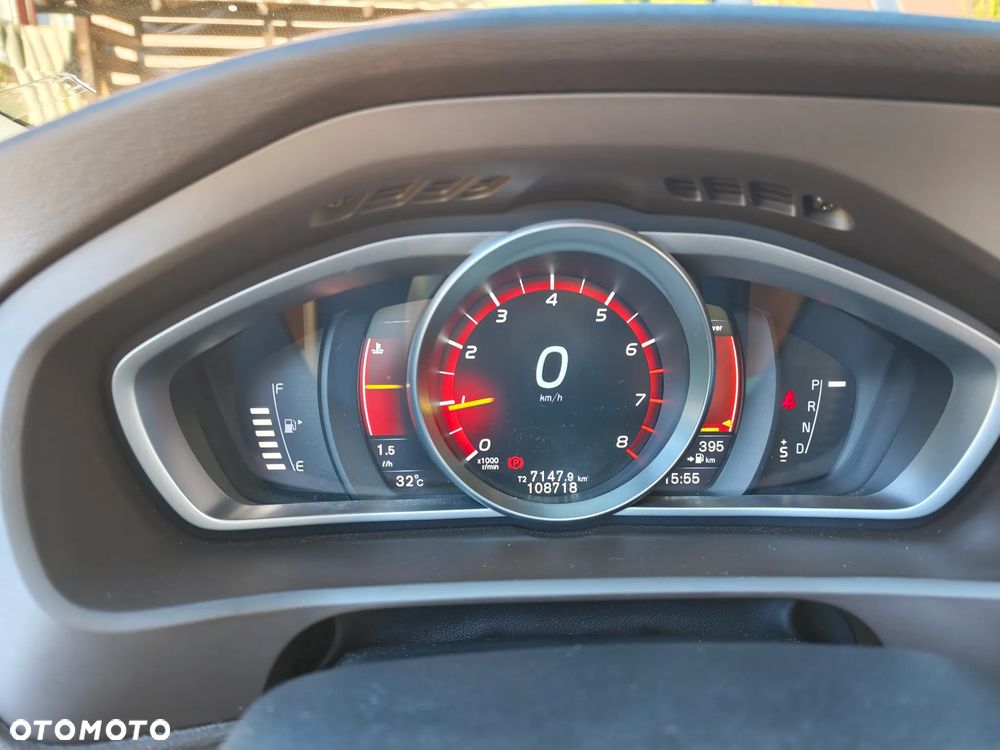 Volvo V40 Cross Country T4 AWD Geartronic Summum - 28