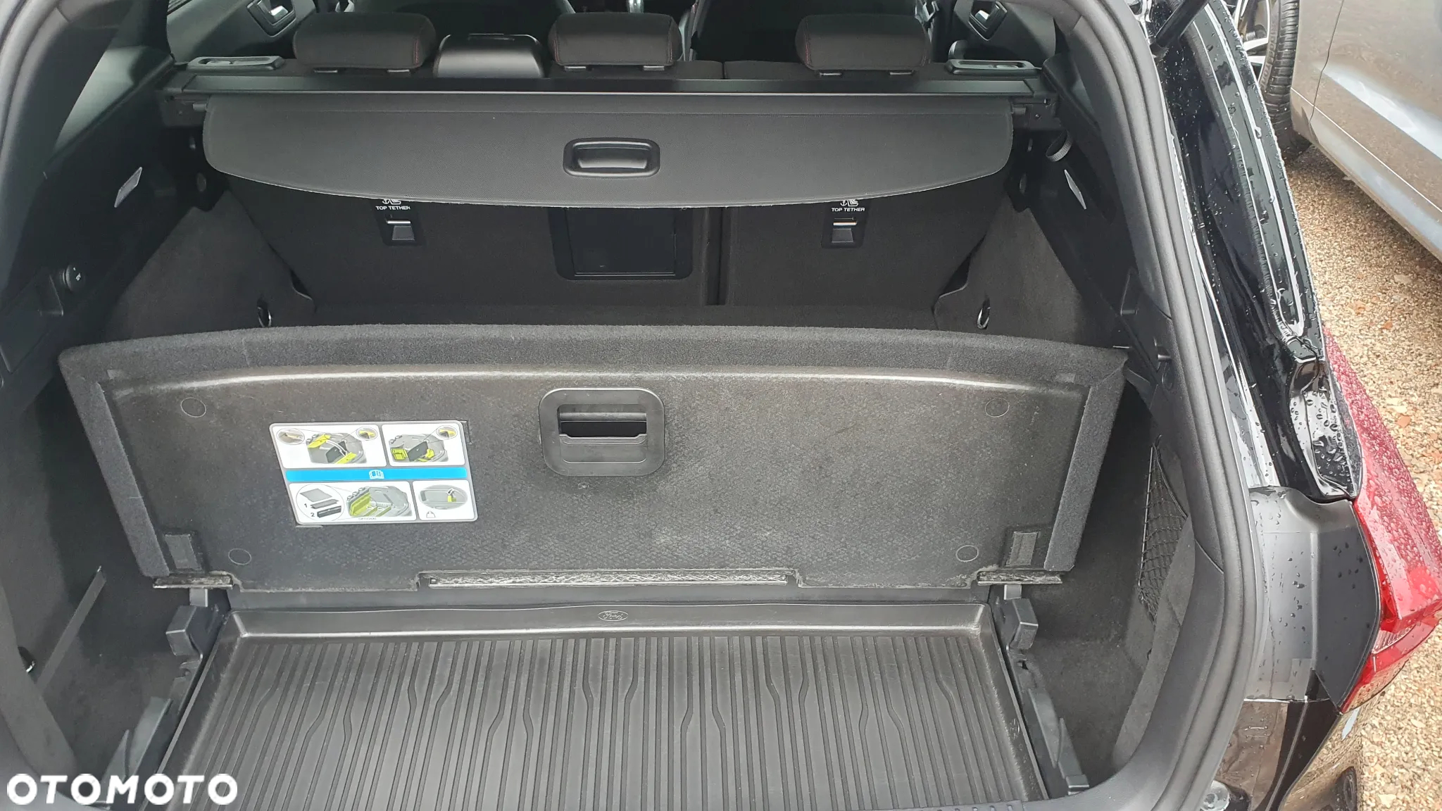 Ford Focus Turnier 1.0 EcoBoost Start-Stopp-System ST-LINE STYLE - 16