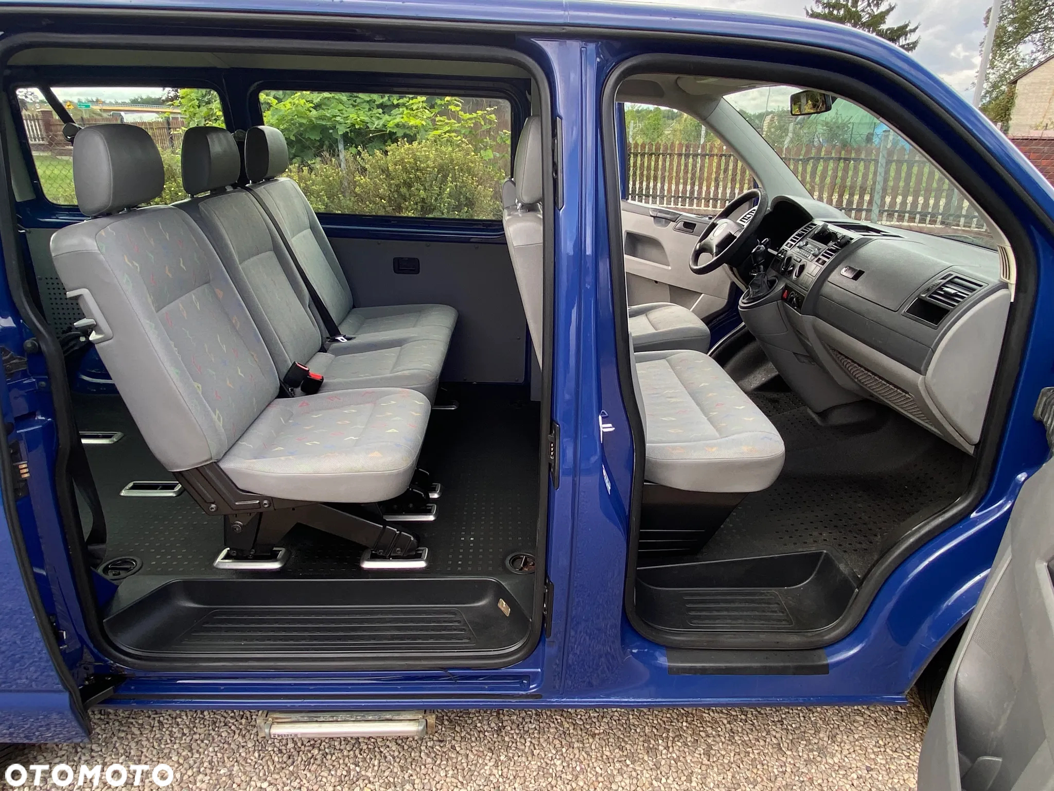 Volkswagen Transporter Caravelle Kurz (7.Si.) - 35