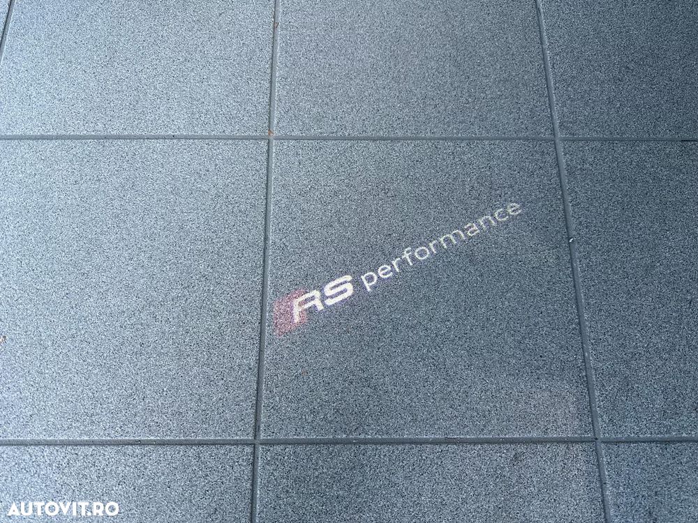 Audi RS Q8 TFSI quattro tiptronic Performance - 22