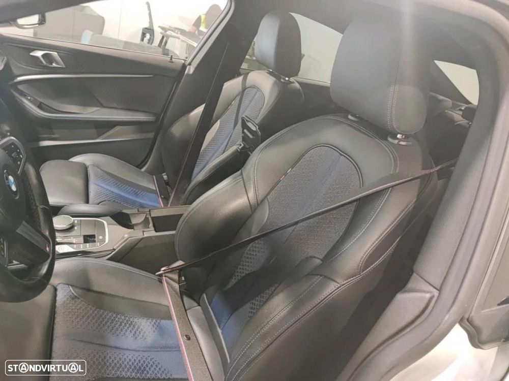 BMW 218 Gran Coupé d Pack Desportivo M - 4