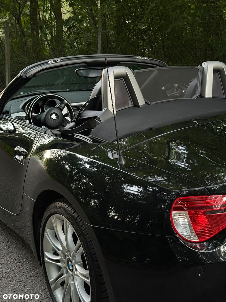 BMW Z4 2.5i - 8