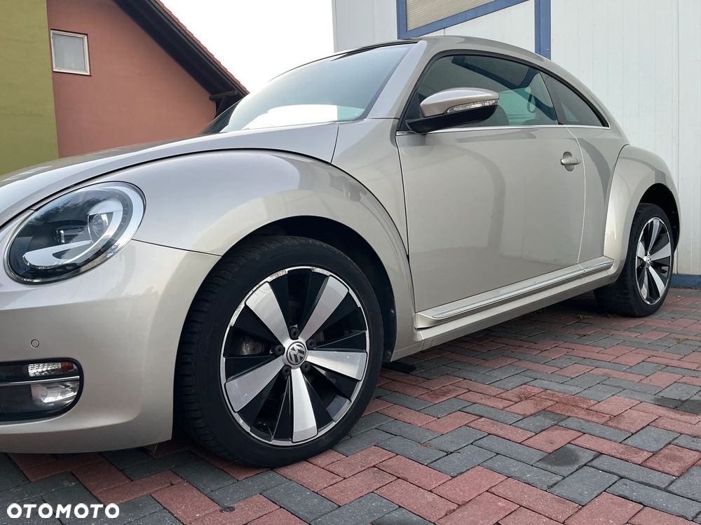 Volkswagen Beetle 1.6 TDI DPF Blue Motion Technologie Exclusive Design